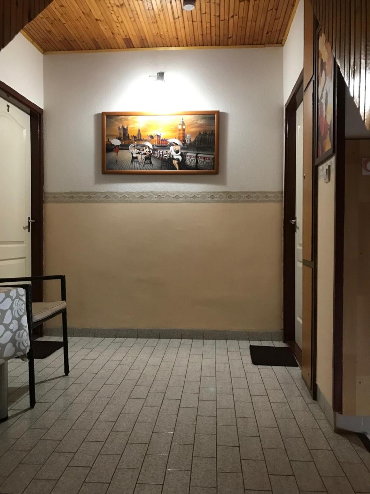 Marika Vendeghaz Hotel Seghedin Exterior foto